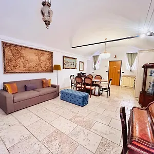 Apartament Loft Mirasole, Bolonia