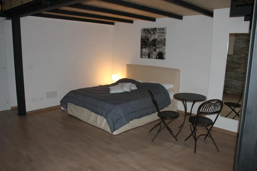 My Room Suite Center Bologna Italien
